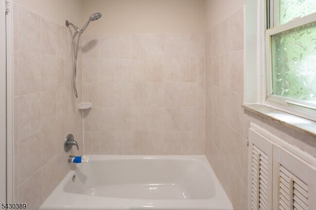 Building Photo - 2467 NJ-10