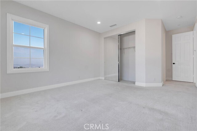 Building Photo - 4925 Lone Acres Ct