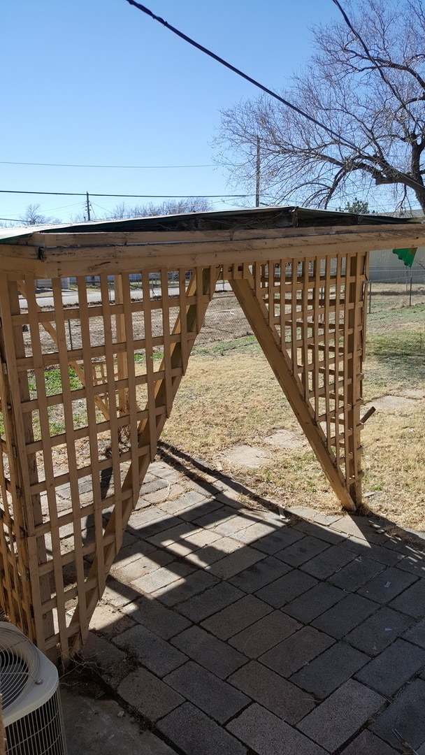 Building Photo - Nice 2 Bedroom, 1 Bathroom, 1 Car Detached...