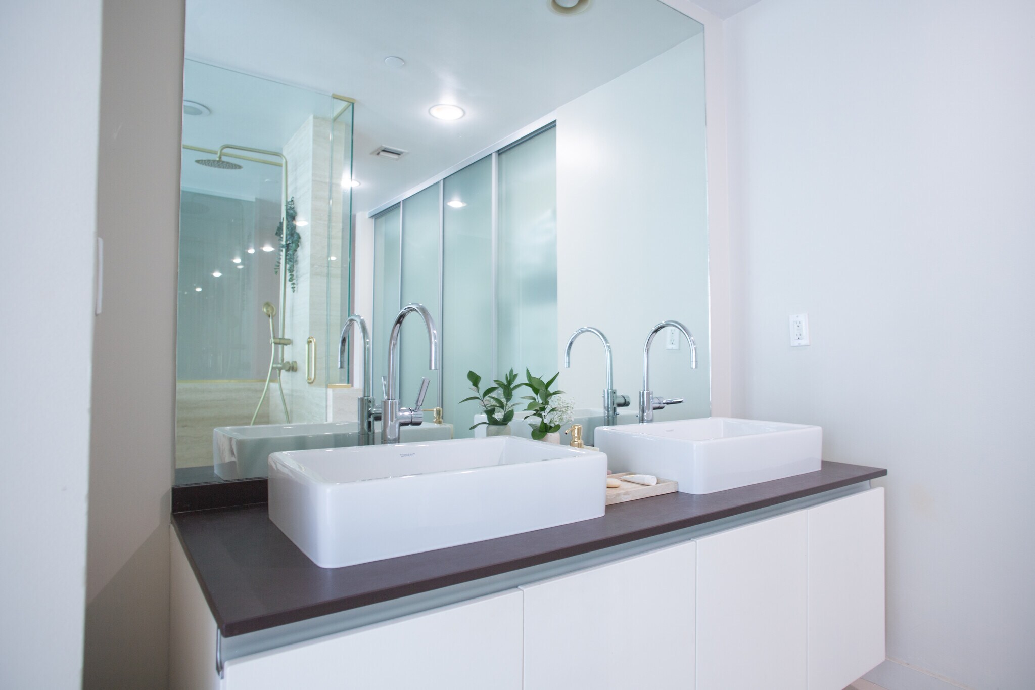 Building Photo - 1040 Biscayne Blvd