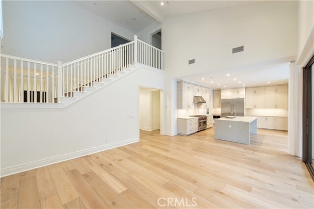 Building Photo - 114 Limone