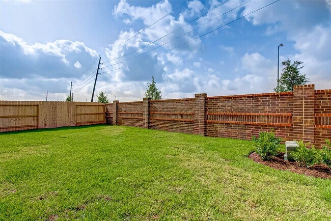 Building Photo - 18827 Carlisle Landing Ln