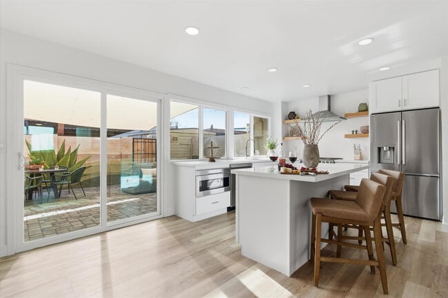 Building Photo - 4308 N Parkway Ave