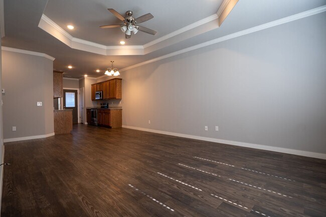 Building Photo - 3-bedroom, 2-bathroom home located in the beautiful Pea Ridge, AR