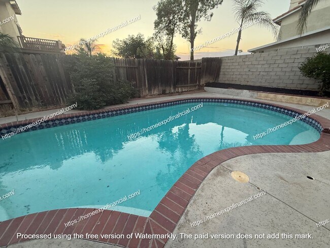Building Photo - 24612 Freeport Dr