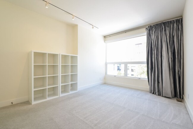Building Photo - Luxury Living in Lo-Hi with Private 2 Car Garage and Rooftop Patio