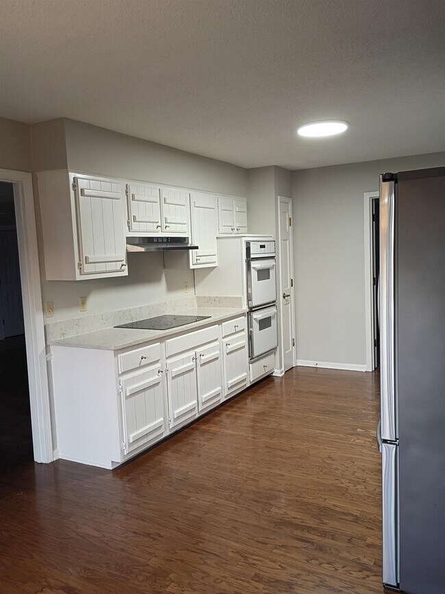 Building Photo - 1741 Magnolia Tree Rd