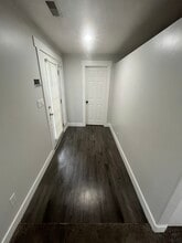 Building Photo - 14127 Adobe School Dr