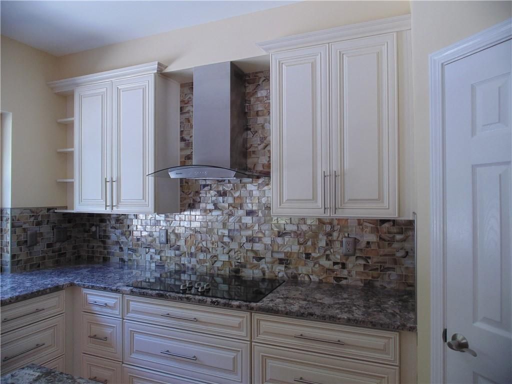 Building Photo - 3895 Deauville Way