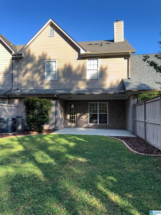 Building Photo - 521 Reach Dr