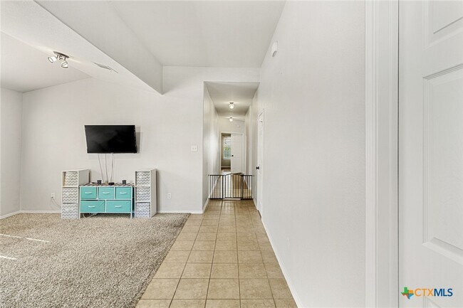 Building Photo - 5620 Birmingham Cir