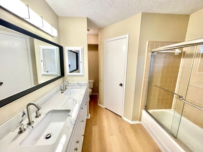 Building Photo - House For Lease in Milwood