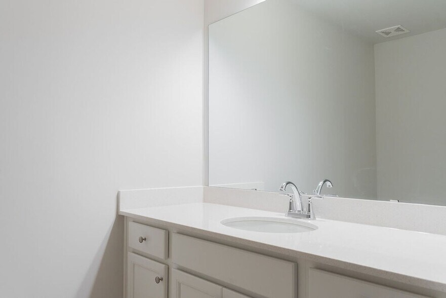 Building Photo - 3180 Alana Ct