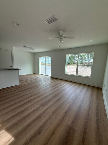 Building Photo - 16888 SW 61st Cir