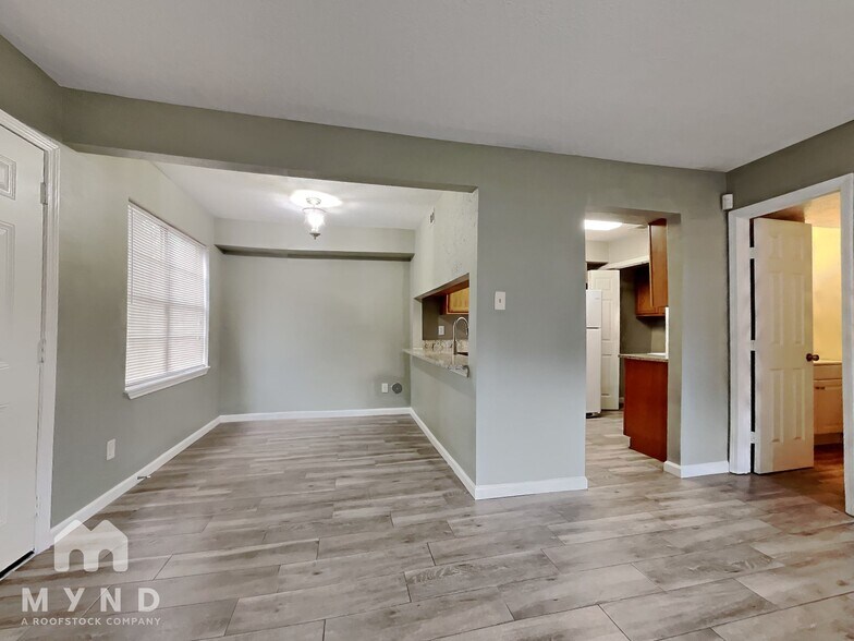 Building Photo - 21502 Millhouse Rd