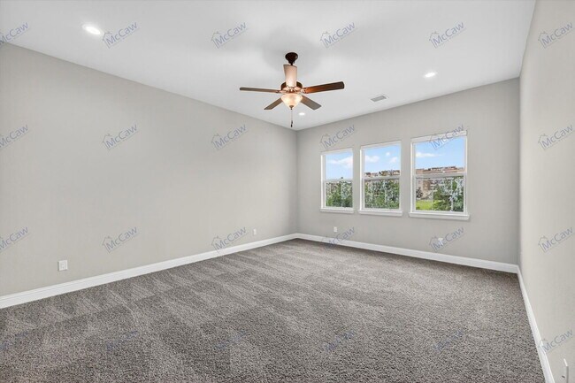 Building Photo - 4224 Riverside Dr