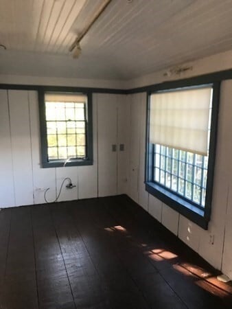Building Photo - 37 Cranberry Hwy