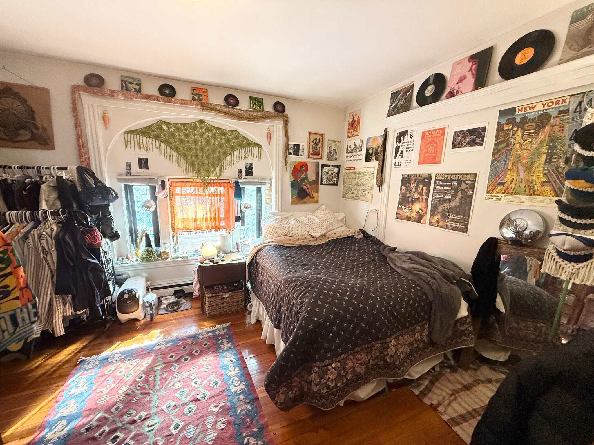 Building Photo - 60 Empire St