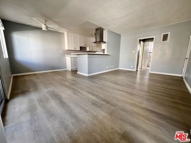 Building Photo - 1426 Orange Grove Ave