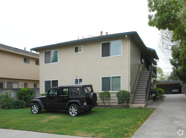 Building Photo - 1030 W Hamilton Ave