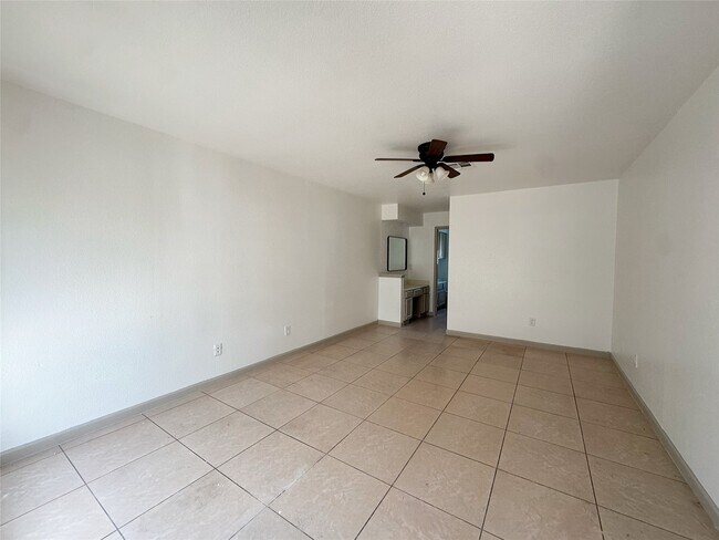 Building Photo - 4431 Yupon Ridge Dr