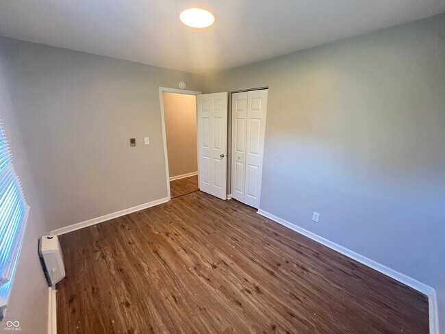 Building Photo - 6214 Eastridge Dr