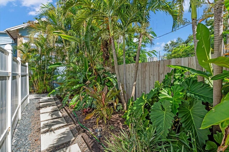 Gated private garden path to apartment - 539 6th St N