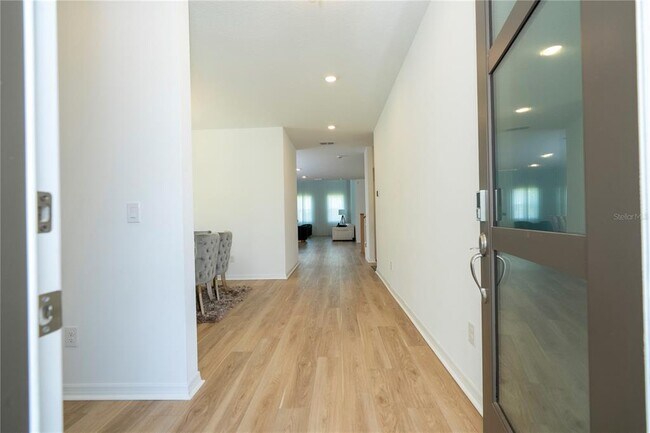 Building Photo - 17575 Lake Star Rd