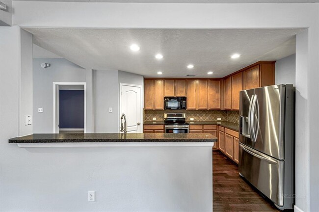 Building Photo - 22435 Stamford Brook Ct