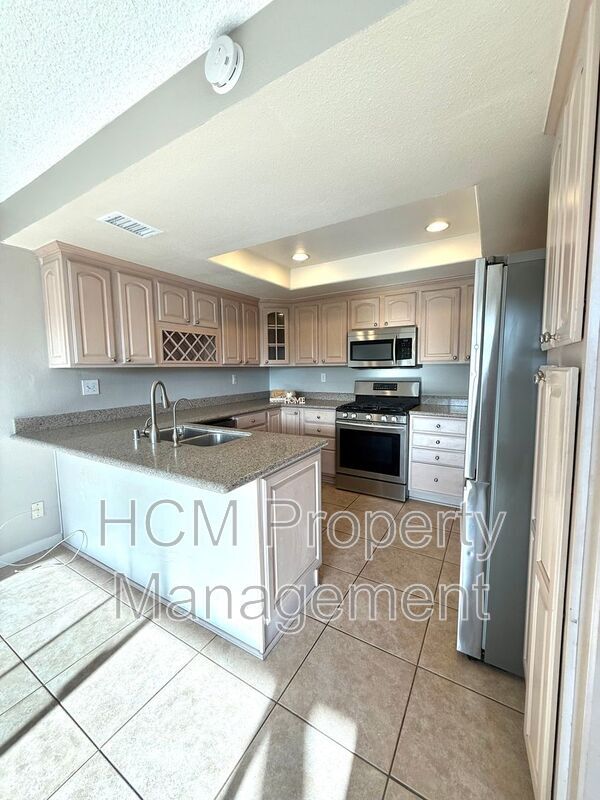 Building Photo - 20975 Eagles Glen