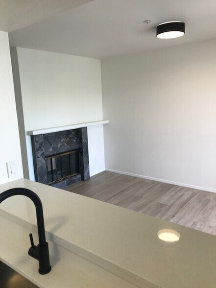 Dining - 7510 E Thomas Rd