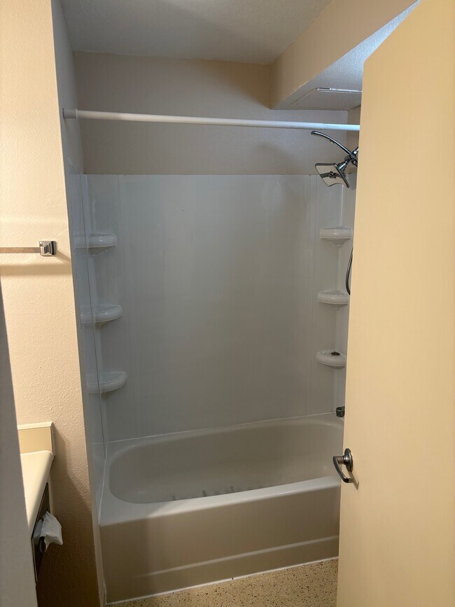 Building Photo - Beluga Point Investments LLC - Inlet Tower