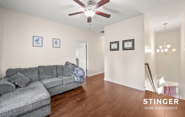 Building Photo - 67 Wintergreen Dr