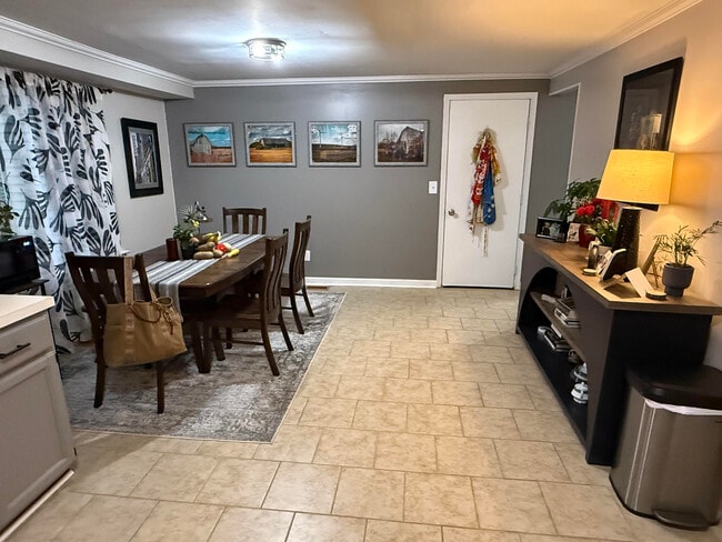 Building Photo - 1438 Rand Rd