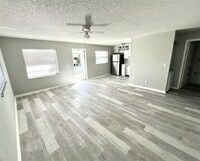 Building Photo - 1545 40th Ave