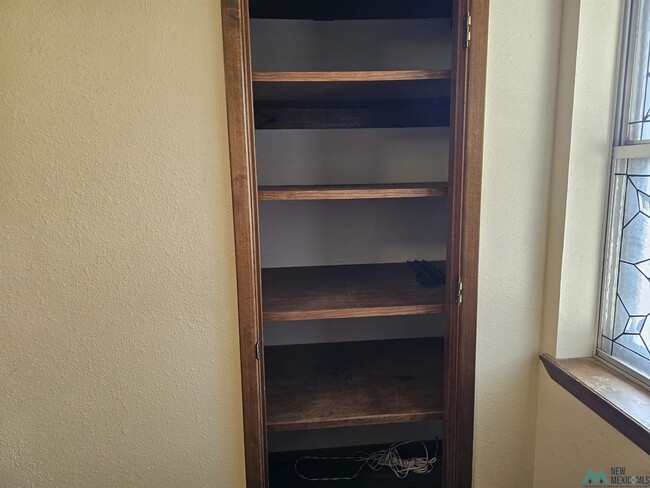 Building Photo - 1600 Arcineiga Dr