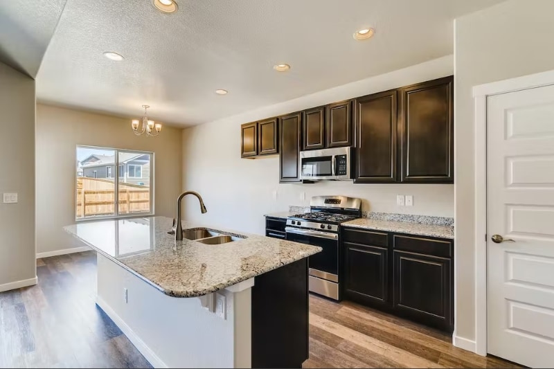 Building Photo - 2980 Hydra Dr