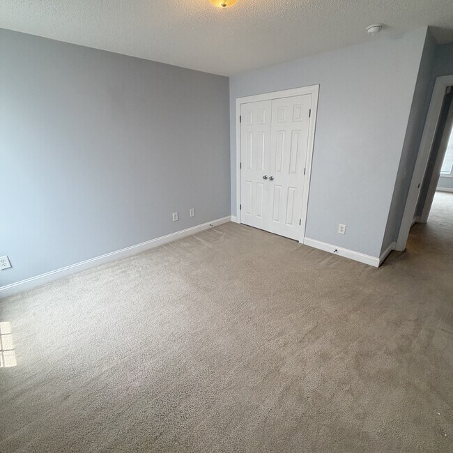 Building Photo - 4235 Dudleys Grant Dr