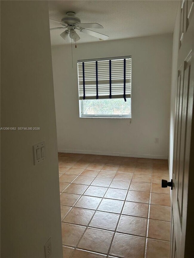Building Photo - 8508 NW 141st Terrace