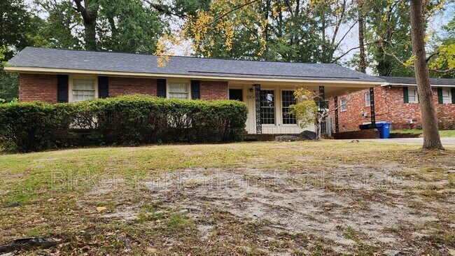 Building Photo - 3814 Meadowcliff Dr