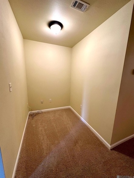 Building Photo - 18163 Pinehurst Dr