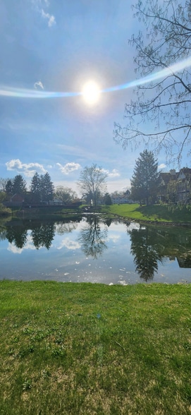 Building Photo - 1289 Island Bay Dr