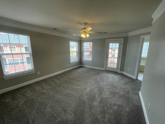 Building Photo - 9301 Sweetbay Ct