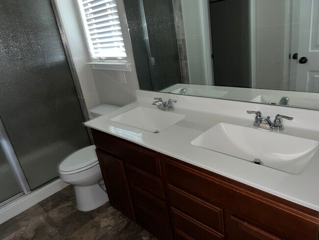 Building Photo - 4519 Stetson Park