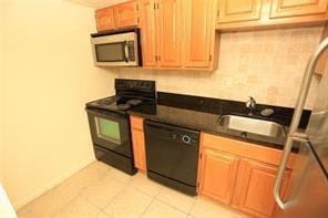 Building Photo - 330 SE 19th Ave