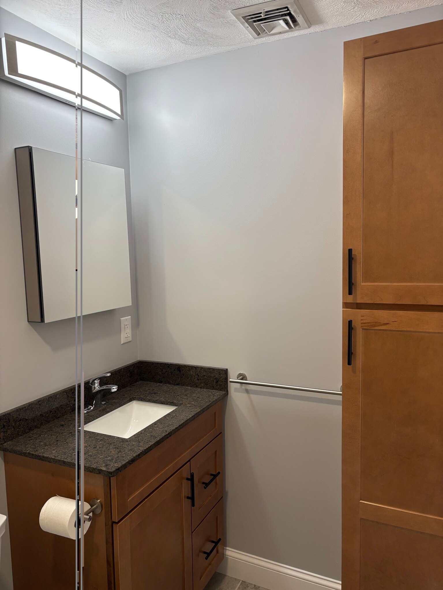 Building Photo - 12 Madison Ave