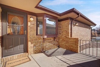 Building Photo - 3089 Aspen Dr