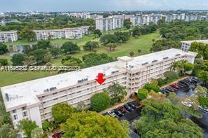 Building Photo - 3850 Oaks Clubhouse Dr