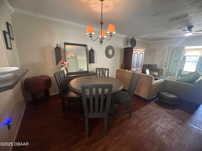 Building Photo - 155 White Fawn Dr