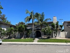 Building Photo - 243 E Blueridge Ave
